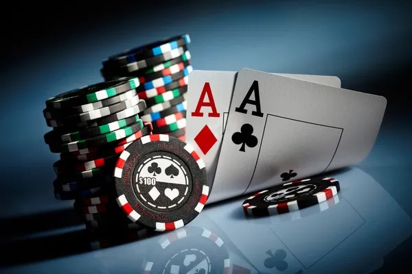 zonapg Kembang Kempis card game interface showing player and dealer hands